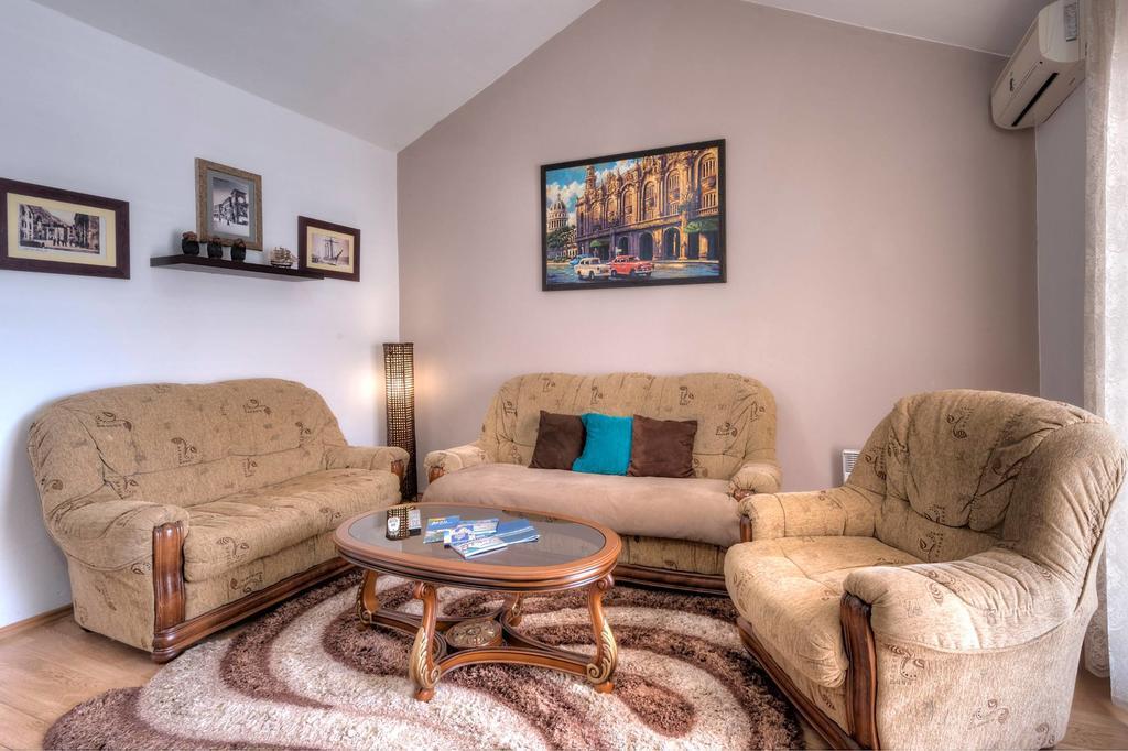 Wukovic Apartments Tivat Extérieur photo