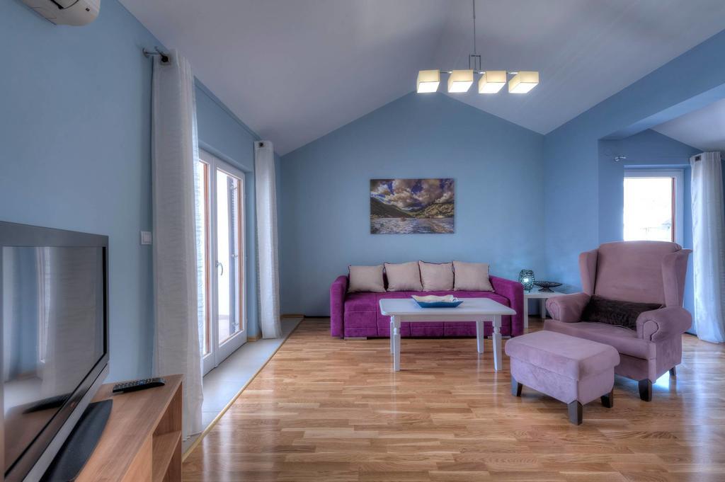 Wukovic Apartments Tivat Extérieur photo