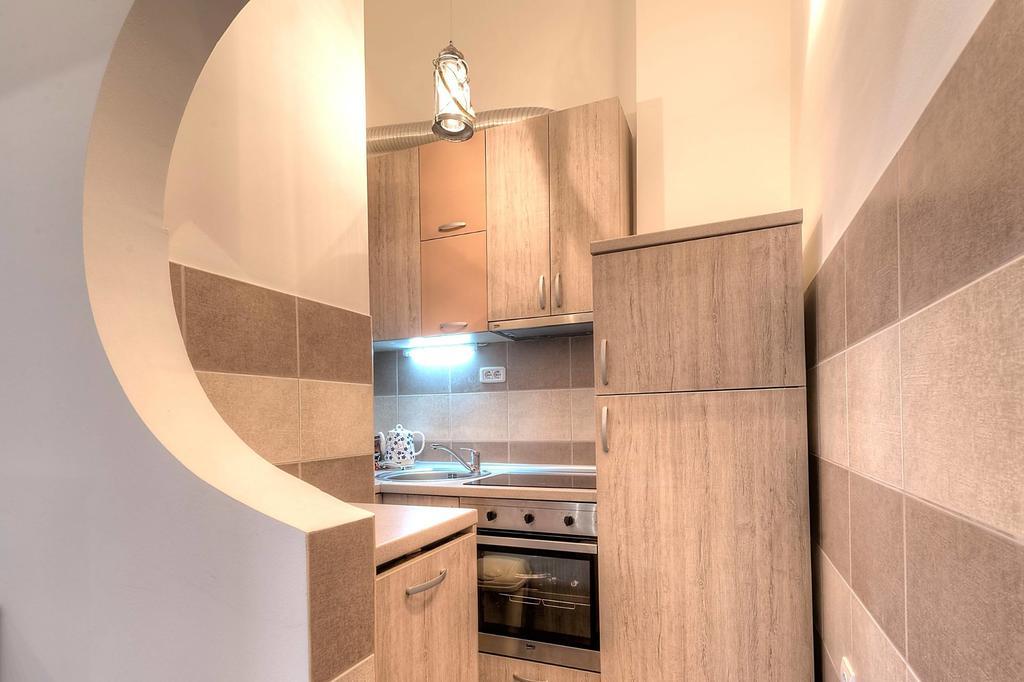 Wukovic Apartments Tivat Extérieur photo