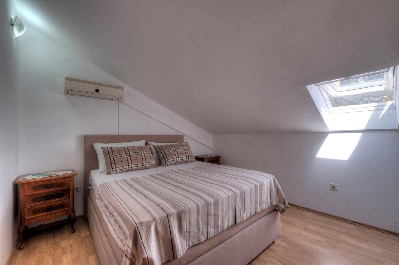 Wukovic Apartments Tivat Extérieur photo